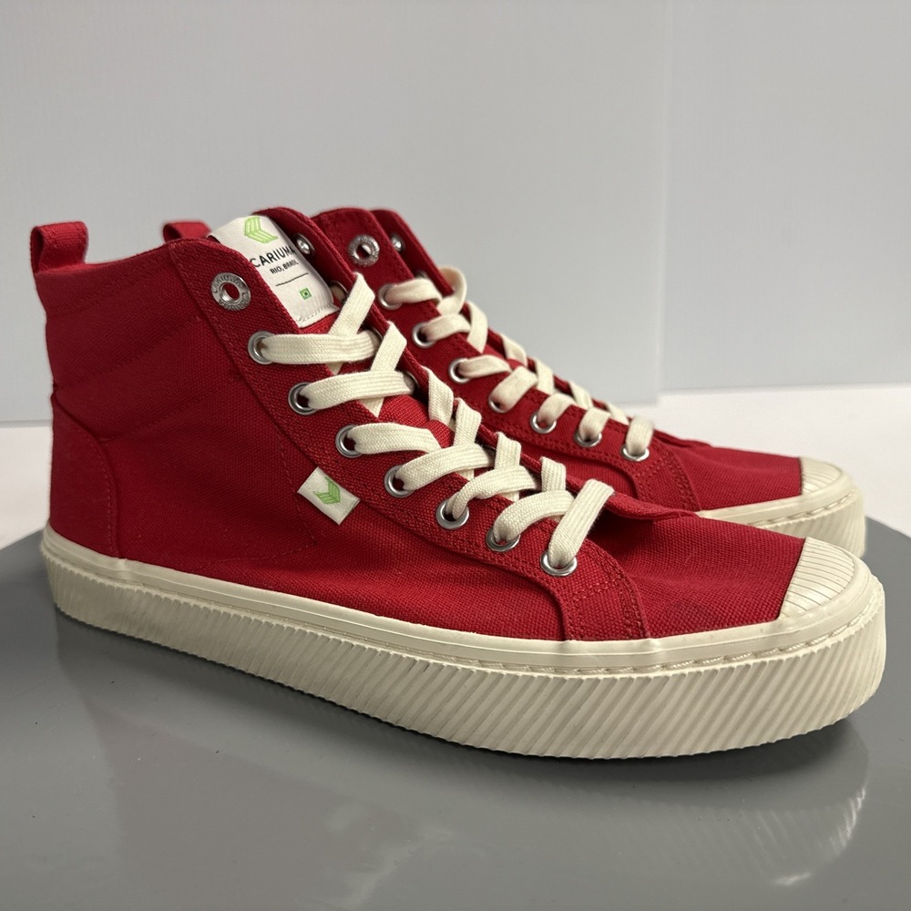 Cariuma OCA High Tops Red Canvas Sneakers Shoes Unisex  Men's Size 8 Women's 9.5